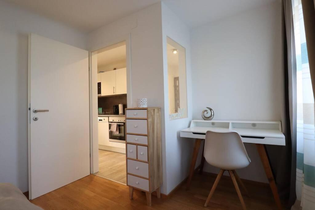 Brilliant View: Balcony Home, Modern, Stylish And Newly Renovated ウィーン エクステリア 写真